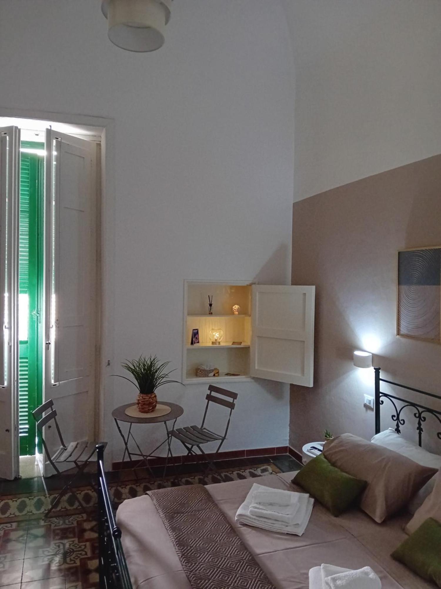 Aremu Hotell Lecce Exteriör bild
